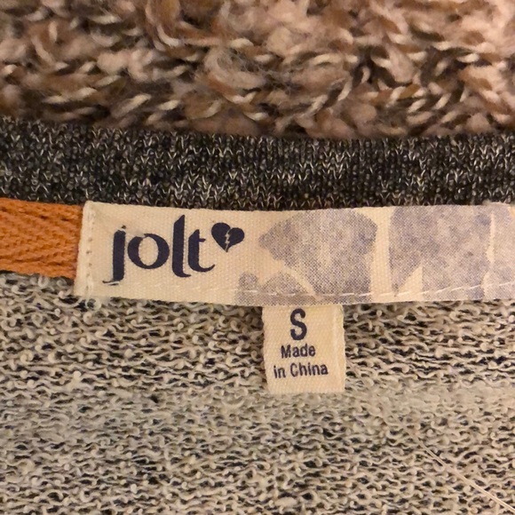 Long sleeve embroidered top - Picture 2 of 4